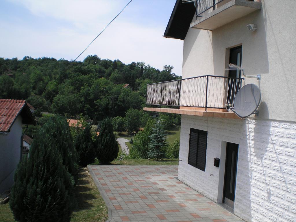 Apartments Country House Stipica Tuheljske Toplice Exterior photo