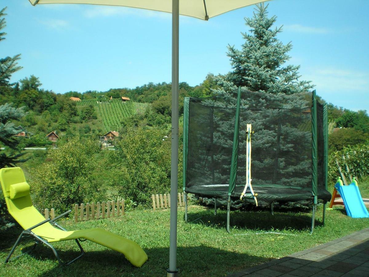 Apartments Country House Stipica Tuheljske Toplice Exterior photo